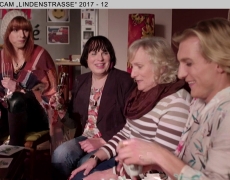 Damenbesuch vom Gendertreff in der Lindenstraße